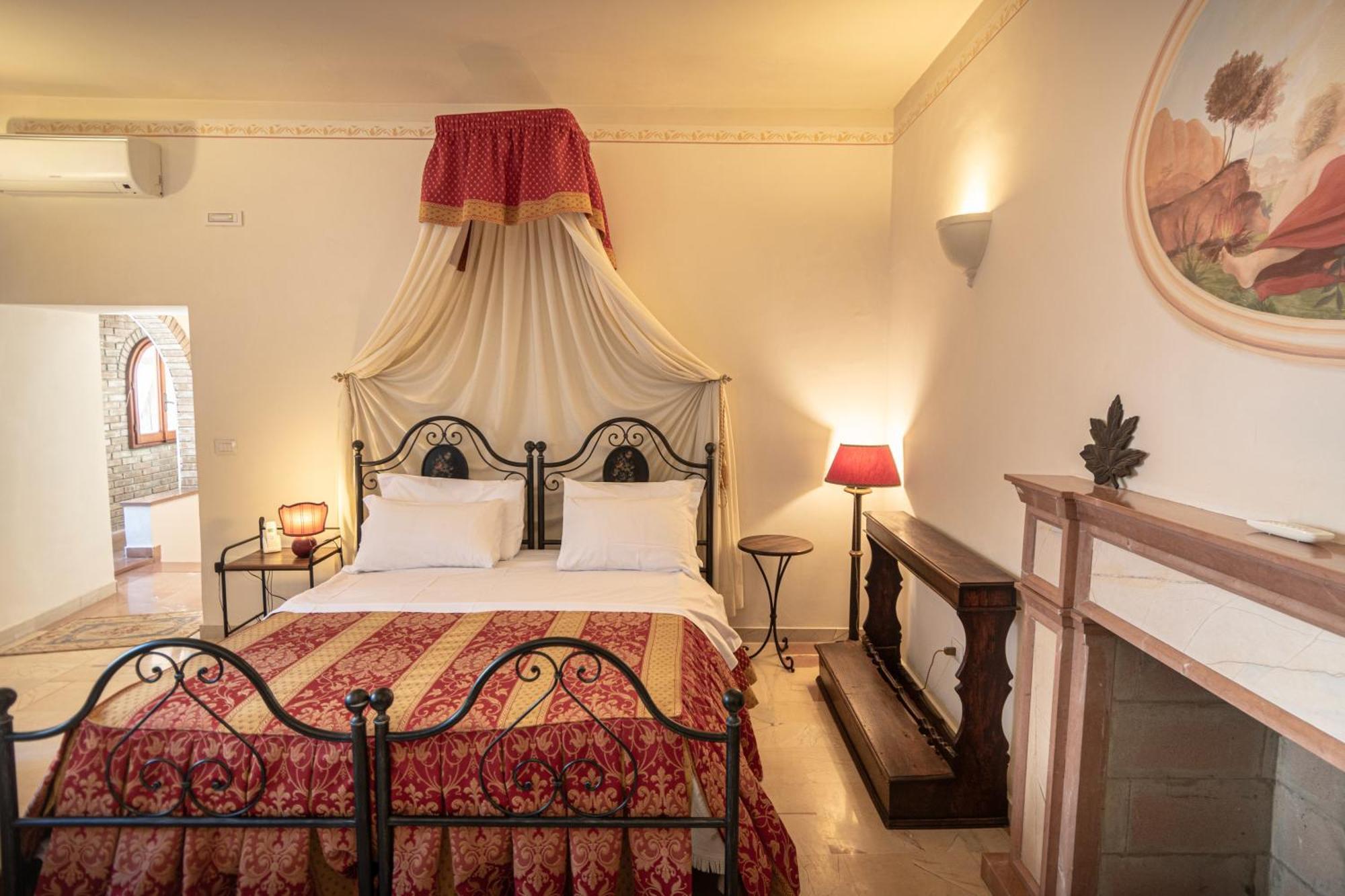 Residenza D'Epoca San Crispino Apart otel Assisi Dış mekan fotoğraf