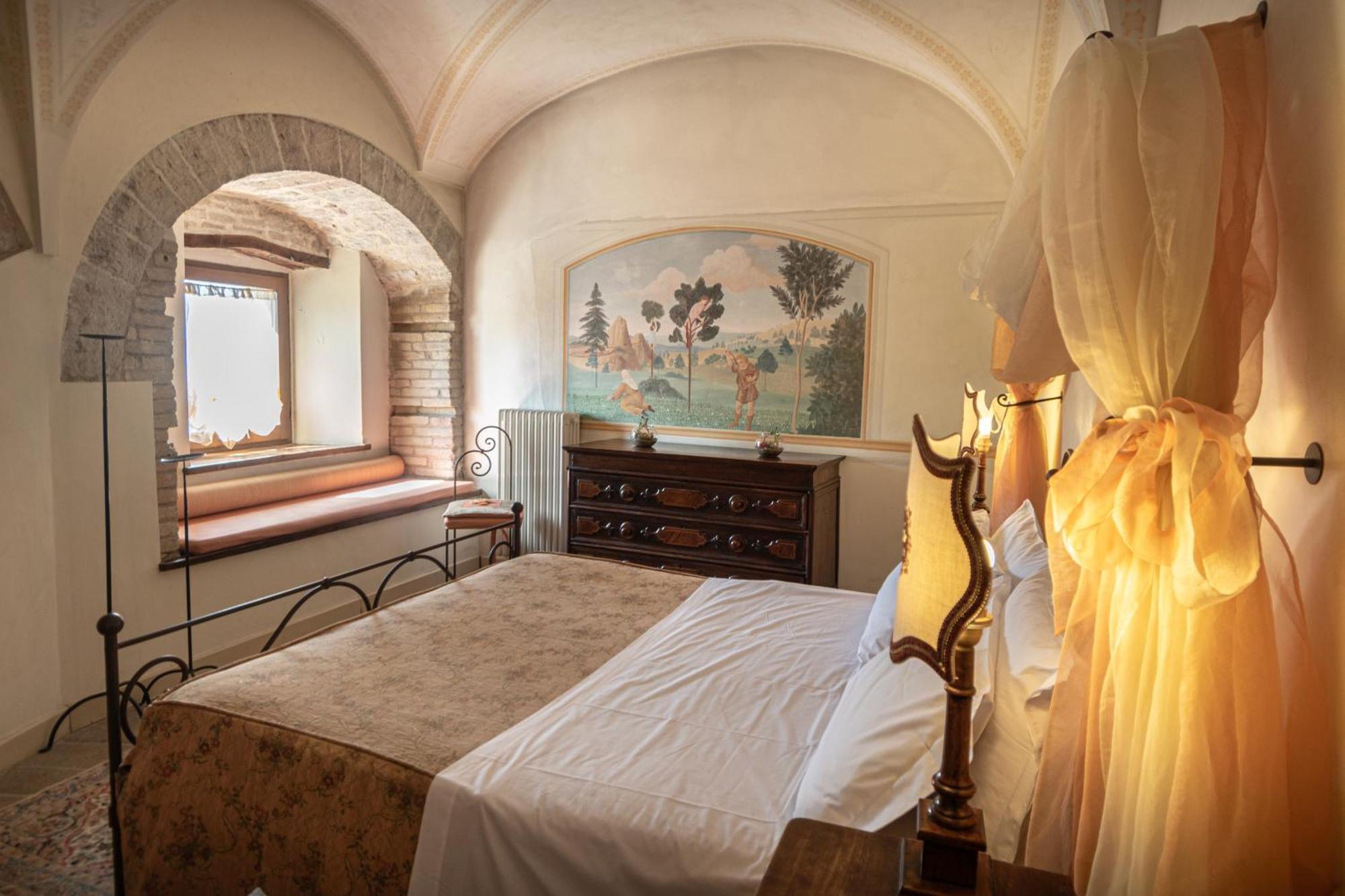 Residenza D'Epoca San Crispino Apart otel Assisi Dış mekan fotoğraf