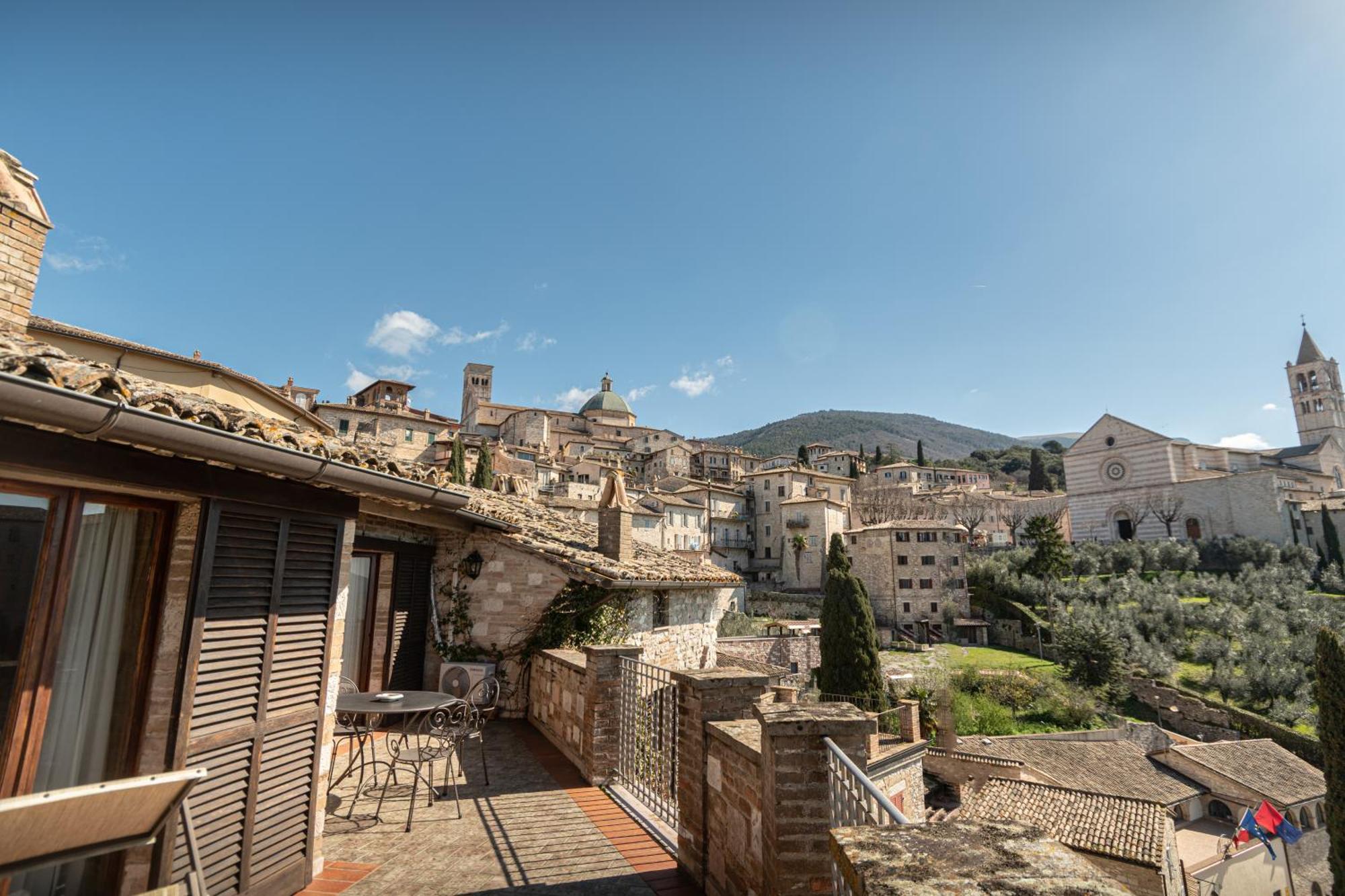 Residenza D'Epoca San Crispino Apart otel Assisi Dış mekan fotoğraf